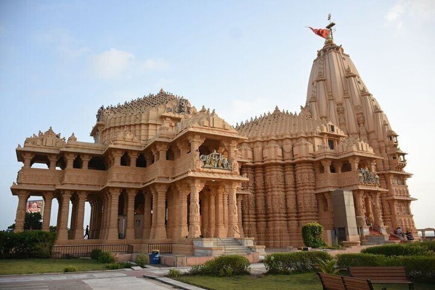 Private Day Tour from Rajkot to Junagarh and Somnath Temple