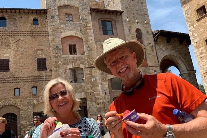 Small Group Wine Tour & San Gimignano Visit 5