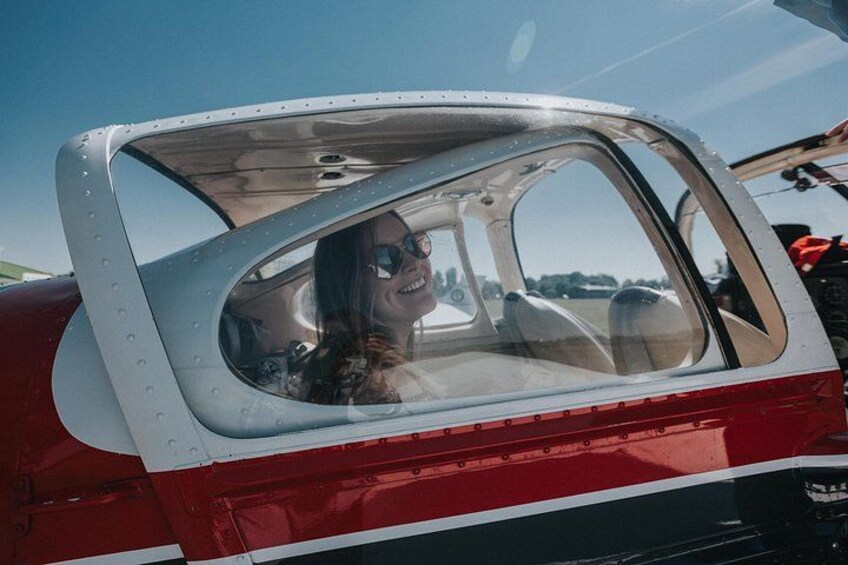 1-Hour Sightseeing Flight around Châteaux de la Loire 2