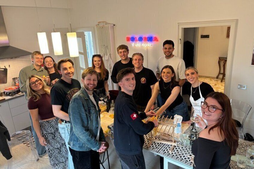 3 Pasta, Ragu',Tiramisu and Unlimited wine tasting 5