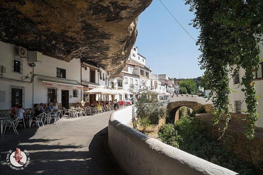 Private Tour to Ronda and white village of Setenil from Cordoba 3