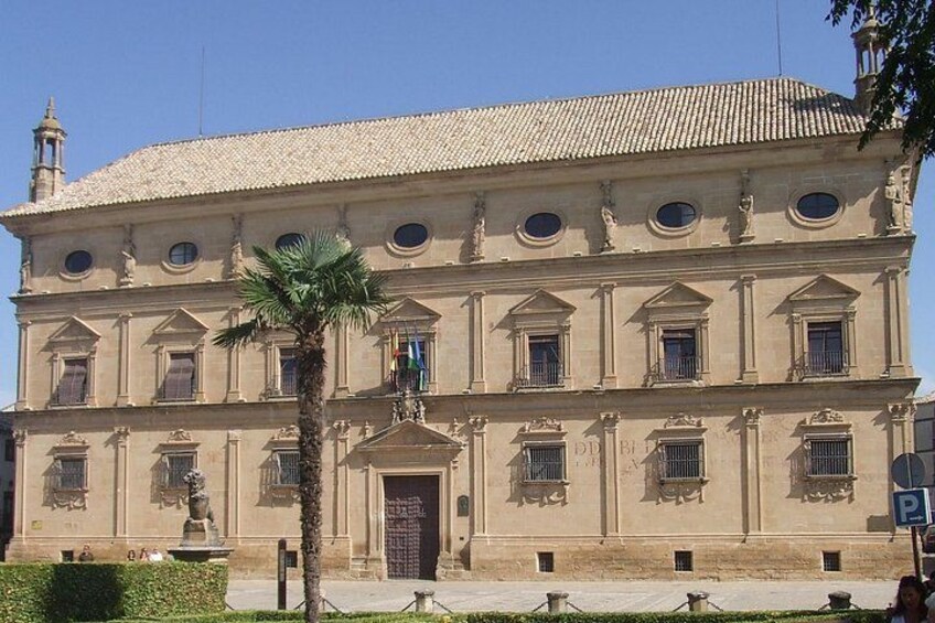 Úbeda and Baeza private tour in a day from Córdoba with tickets. 4