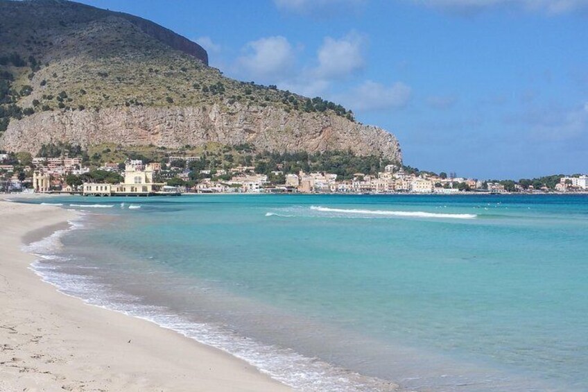 Mondello beach