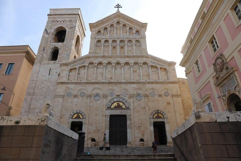 Facade of the Cathedral 4