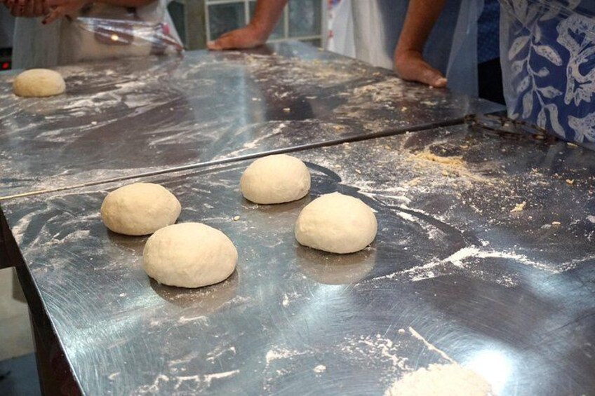 Dough divided per portion. 5