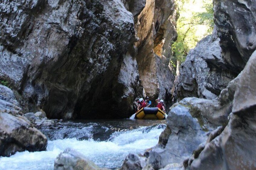 Rafting: Grand Canyon of Lao 5