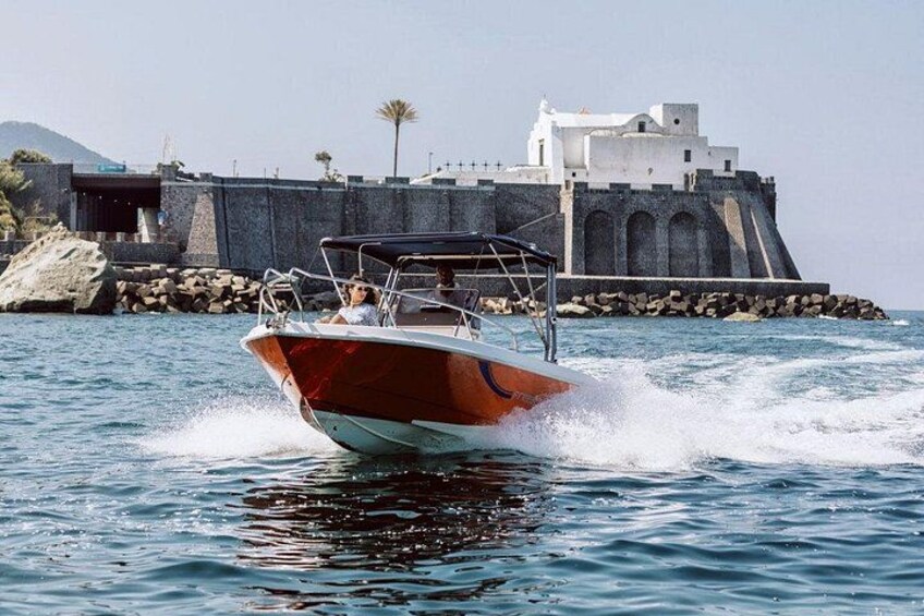 Boat trip on the island of Ischia Terminal Boat 21 2