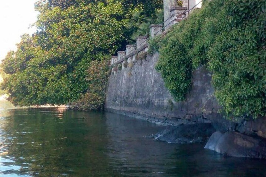 Villa Monastero, Garden Detail from the lake