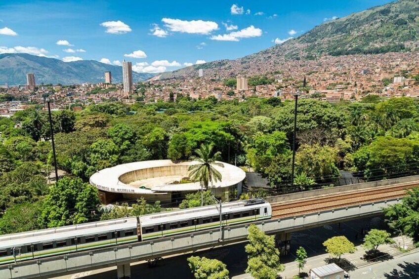 Botanical Garden and Arvi Park Medellín City Tour 