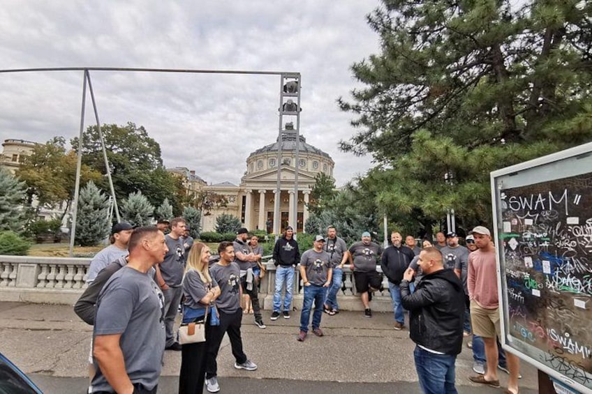 Bucharest Hop-on hop-off sightseeing minibus with live tourguide 5