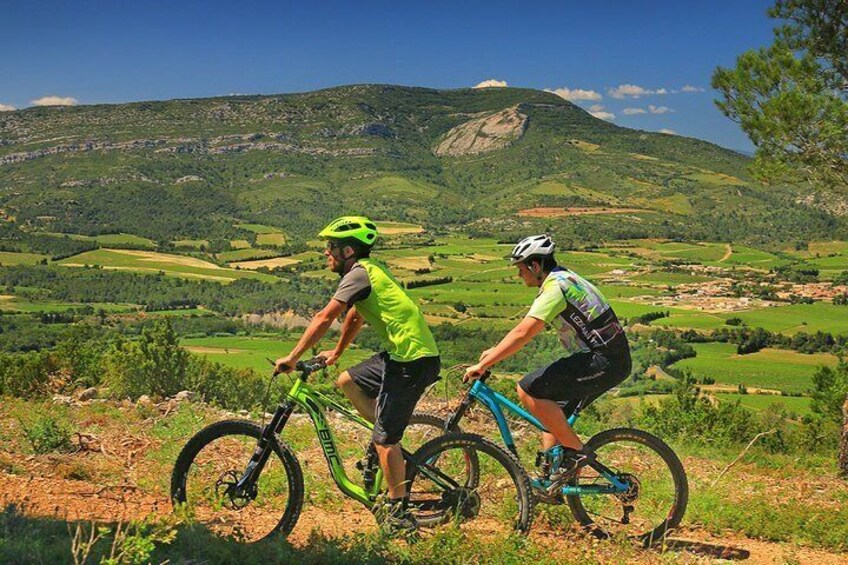 E bike tour around Lagrasse