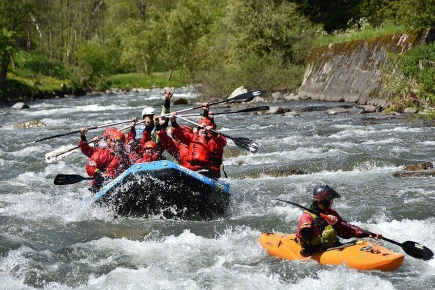 Rafting for families on the river Noce in Val di Sole Trentino with Ursus Adventures of Ossana 2