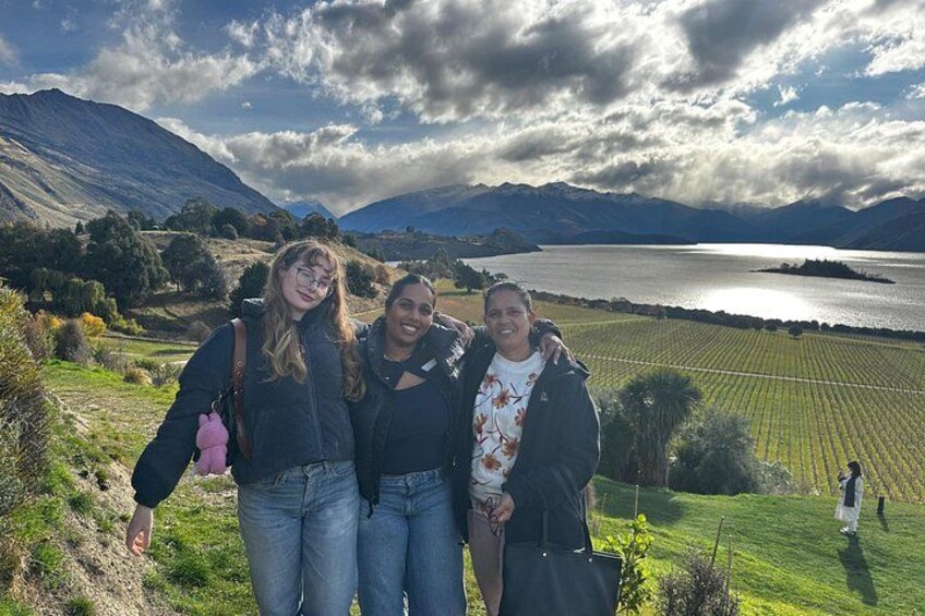 'Express' Wine Tour & Māori Culture Wānaka 2