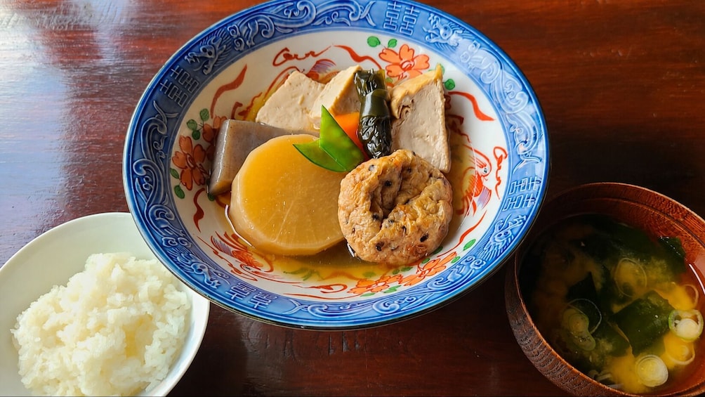 From Nagoya: Hida Takayama & Shirakawa-go 1-Day Bus Tour w/ Optional Meal 2