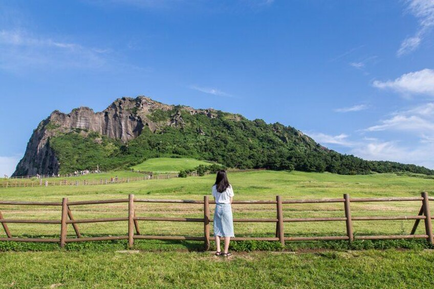 Jeju - Seongsan ilchulbang peak 4