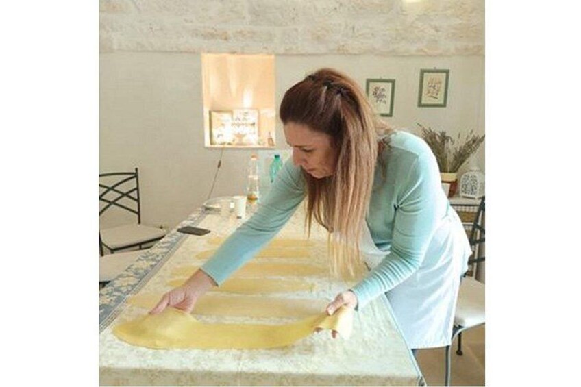 Cooking Class in your accommodation: Fresh handmade pasta 2