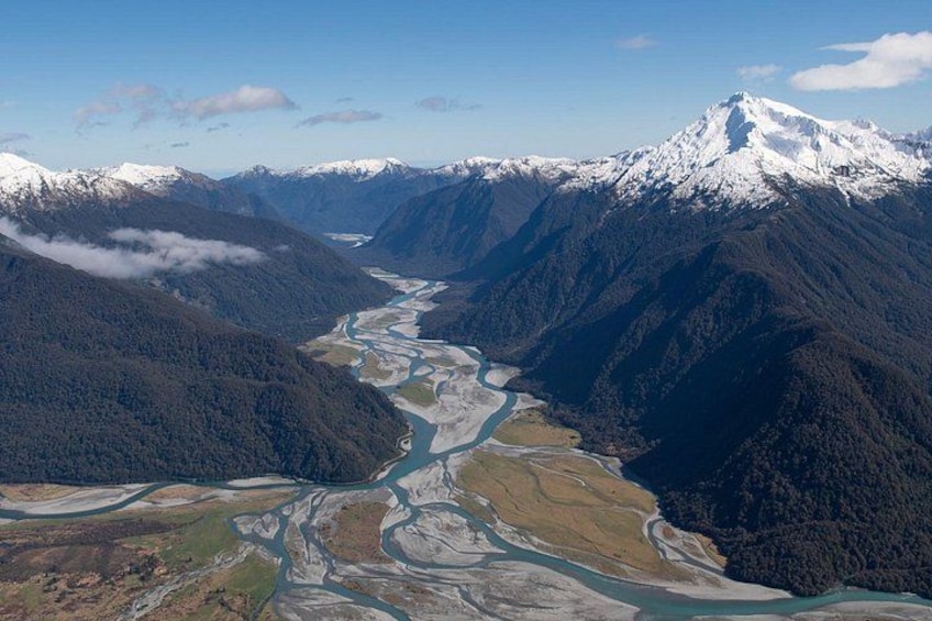 Mt Cook Scenic & Tasman Glacier Heli Hike 3