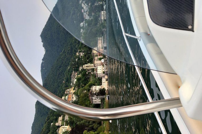 Lake Como : 2h Small-Group Boat Tour with Prosecco & Villas 5