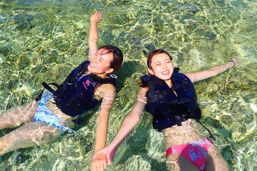 Okinawa Iriomote Snorkeling Tour at Coral Island 3