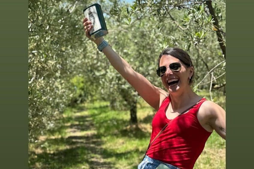 Organic cooking class with a sommelier in an Olive and wine farm 4