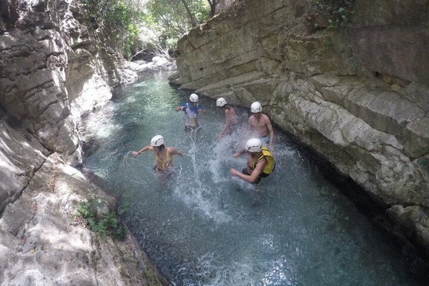 Arroyo bocaleones - Garganta Verde