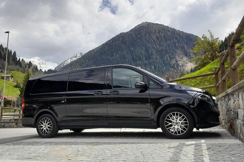 Transfer INTERLAKEN from Lake Como or Milan 1