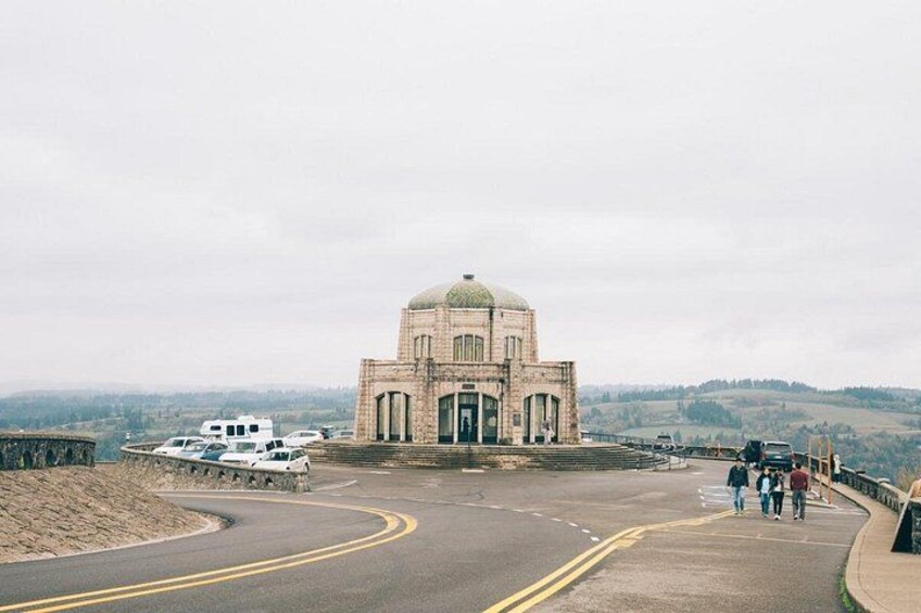 Afternoon Multnomah Falls and Gorge Waterfalls Tour 2