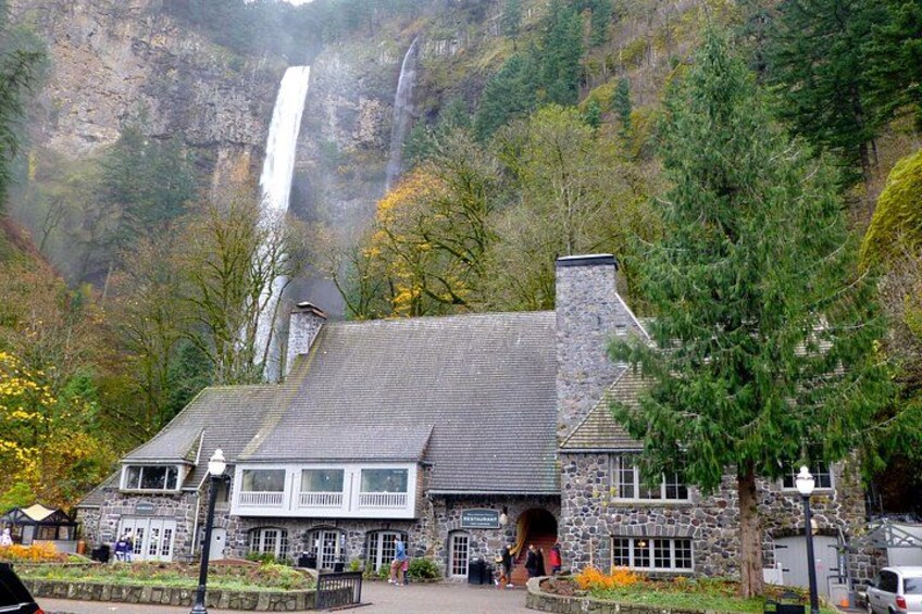 Morning Multnomah Falls and Gorge Waterfalls Tour 2