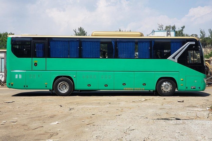 7-hour Service - 45-Seat Tour Bus 2