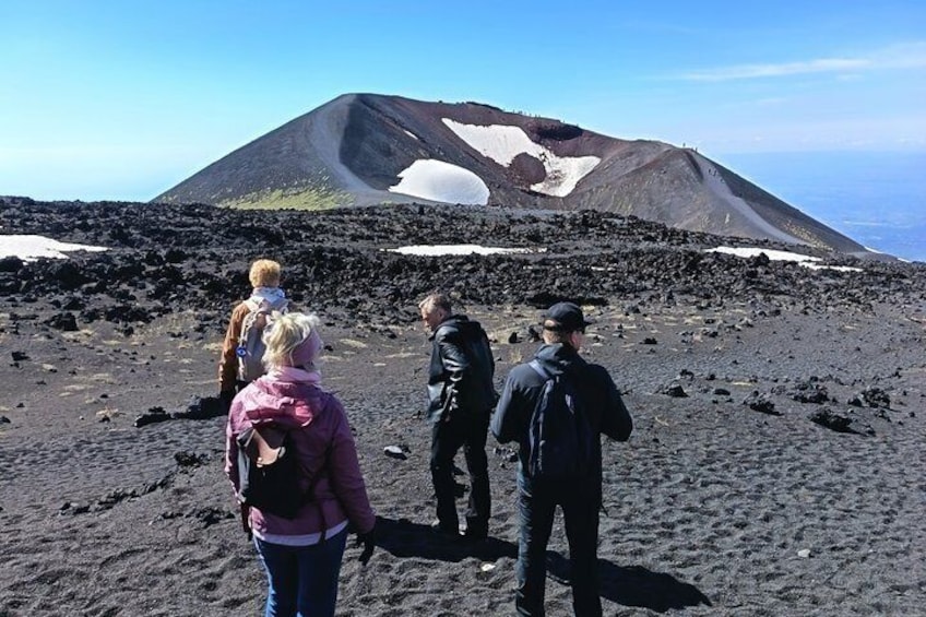 Etna Morning tour with lunch included (departure from Catania) 2