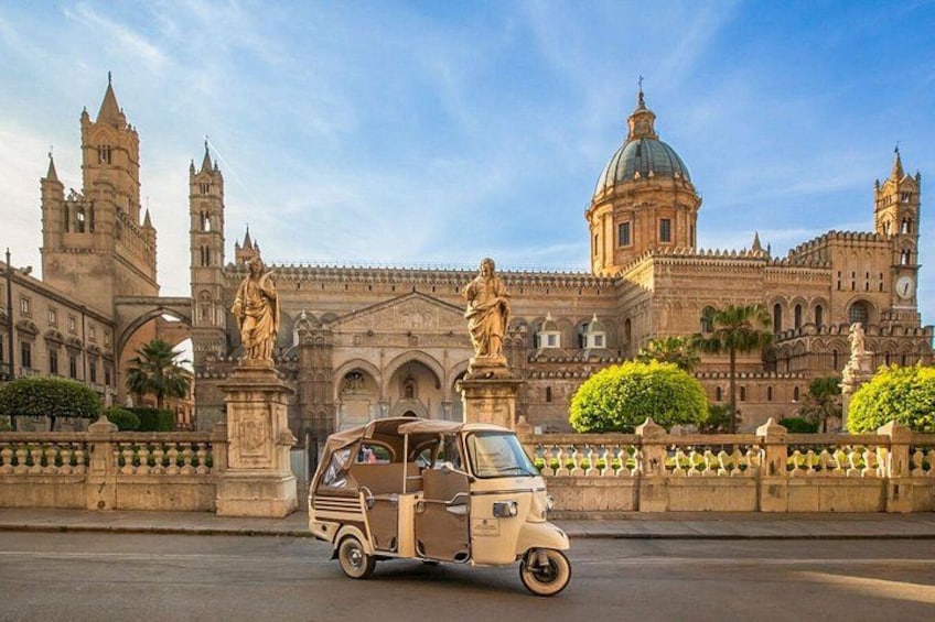 Tuk tuk ride, ape car 2