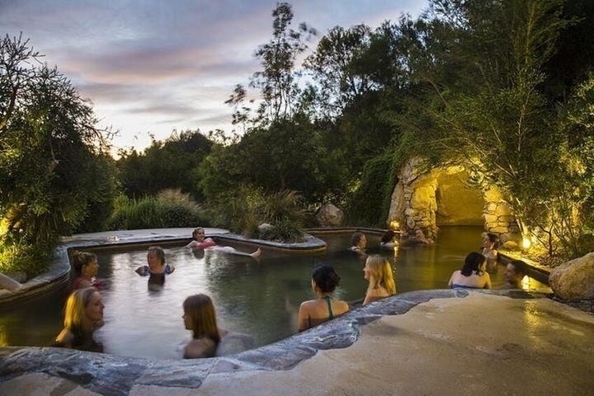 Full day - Peninsula Hot Springs & Bathing Boxes 4