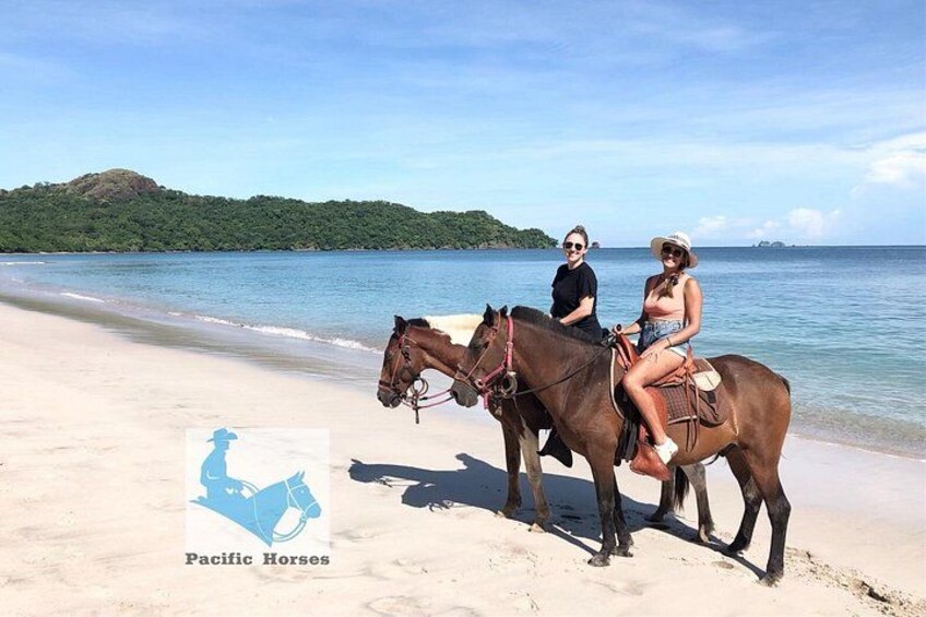 1,5 Hours Private Horseback Riding Tour in Playa Conchal 3