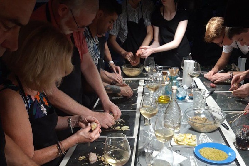 Cooking class shop market, and lunch or dinner with Chef Antonio 3