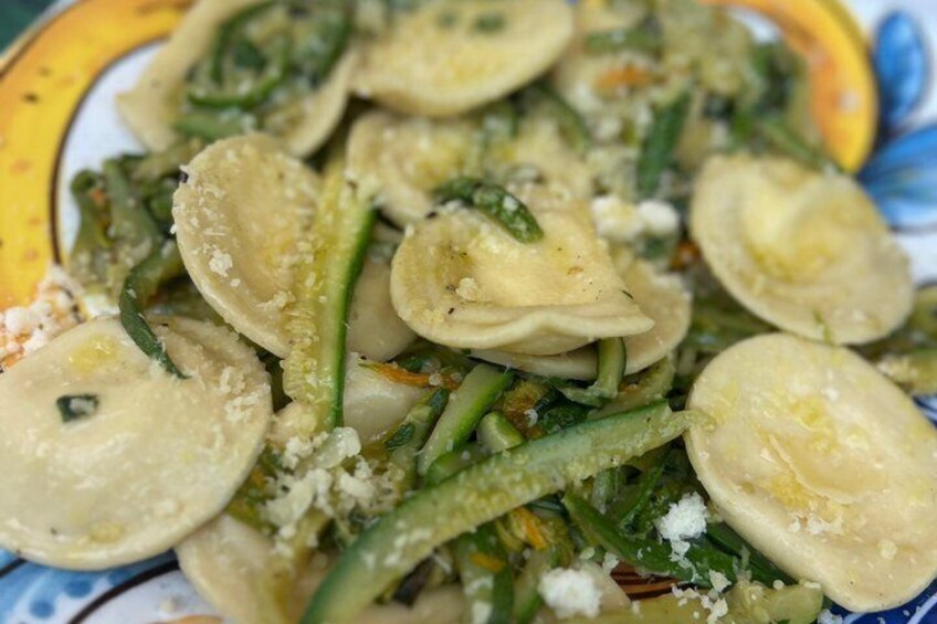 Syracuse : Local fresh pasta course 3 shapes 4