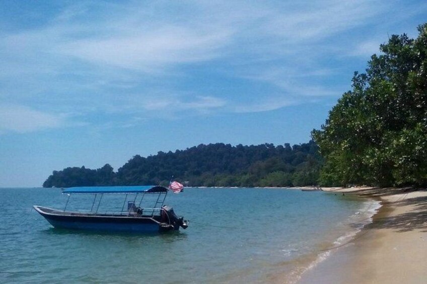 Whispering Sea At Pangkor Island + Lunch 4