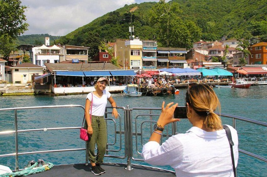 Istanbul Bosphorus &Black Sea Lunch Cruise with Swimming on Yacht 3