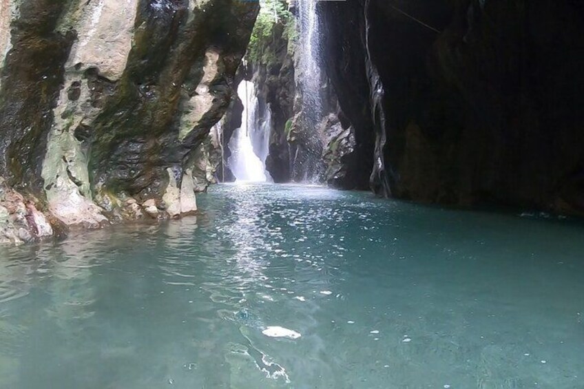 Canyoning in the water - Kourtaliotiko Gorge 4