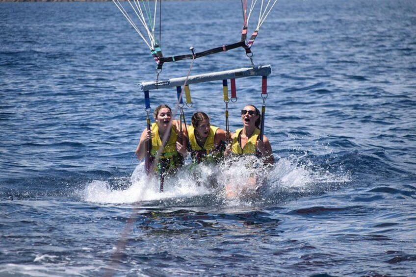 Parasailing in Alicante 2