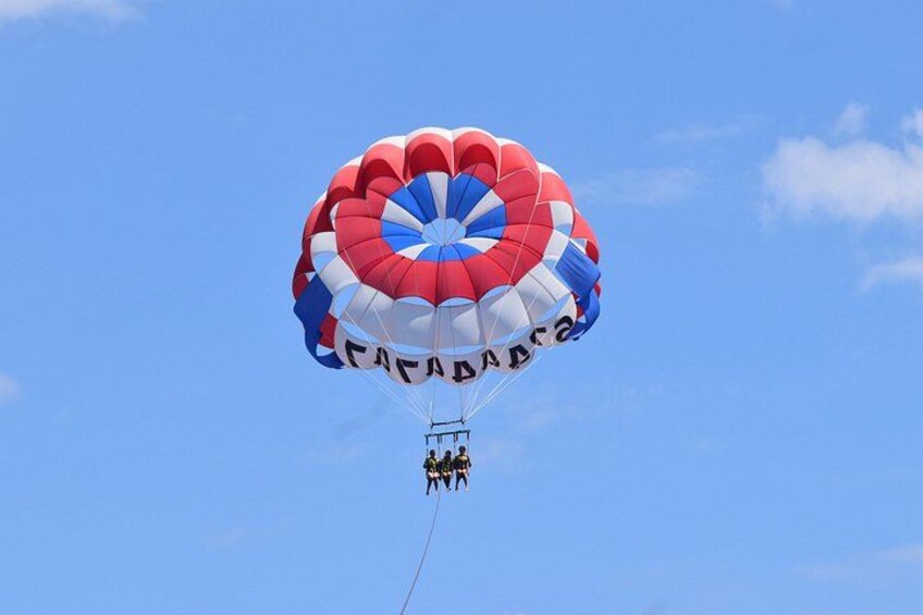 Parasailing in Alicante 5
