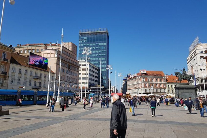 Walking tour of Zagreb 5