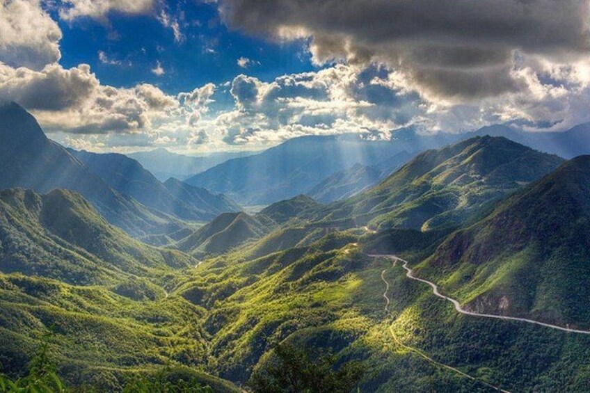 O Quy Ho Pass in summer 2