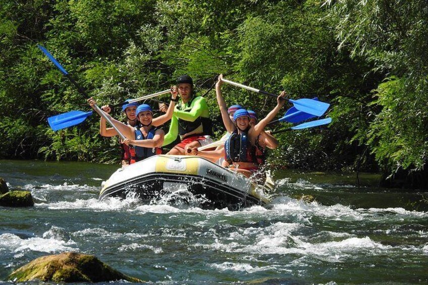 https://media-cdn.tripadvisor.com/media/attractions-splice-spp-720x480/0a/da/56/c7.jpg 3