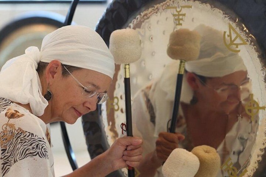 Small-Group Gong Relaxation Experience in Hong Kong 3