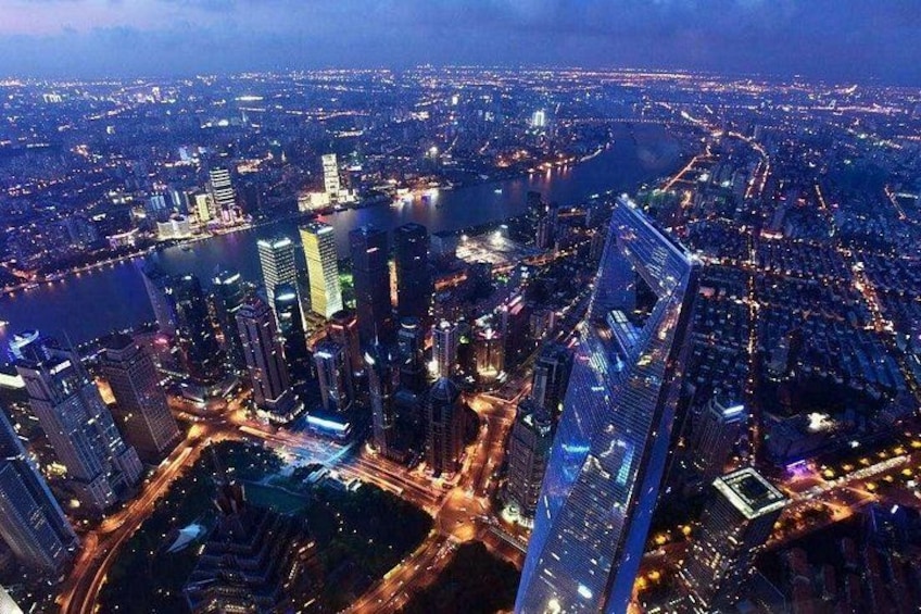Private Night Tour-VIP River Cruise and Shanghai Tower Option 2