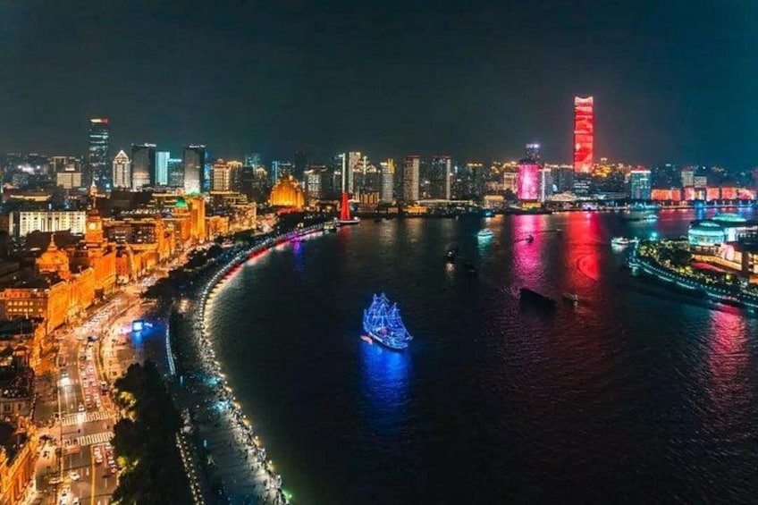 Private Night Tour-VIP River Cruise and Shanghai Tower Option 3