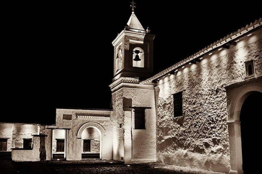 Historical Walking Cali City Tour 3H 2