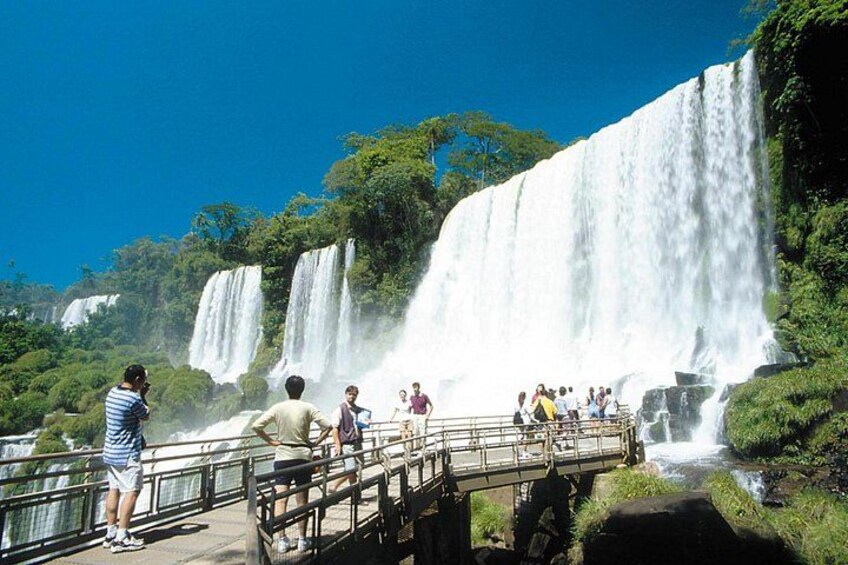 Iguazú Argentine Falls with Jungle Walk and Boat 1