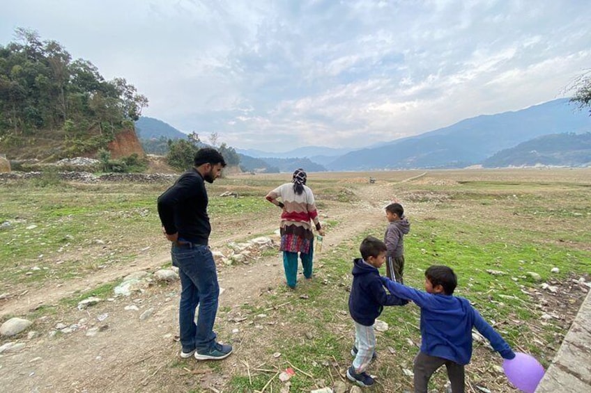 Hiking to World Peace Stupa 3
