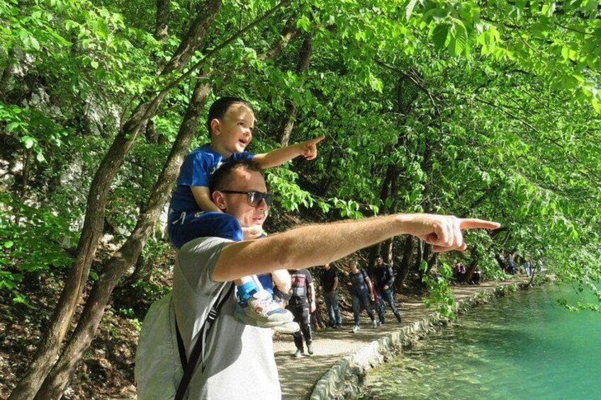 Zagreb: Plitvice Lakes & Rastoke Guided Day Trip with Ticket 3